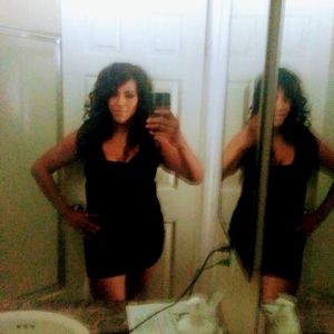 Meet your Posher, Raquel